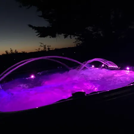 47 M2 - Piscine - Jacuzzi Sous Les Etoiles, Petit Dejeuner, Repas Du Soir En Options