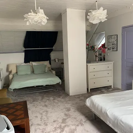 47 M2 - Piscine - Jacuzzi Sous Les Etoiles, Petit Dejeuner, Repas Du Soir En Options 3*